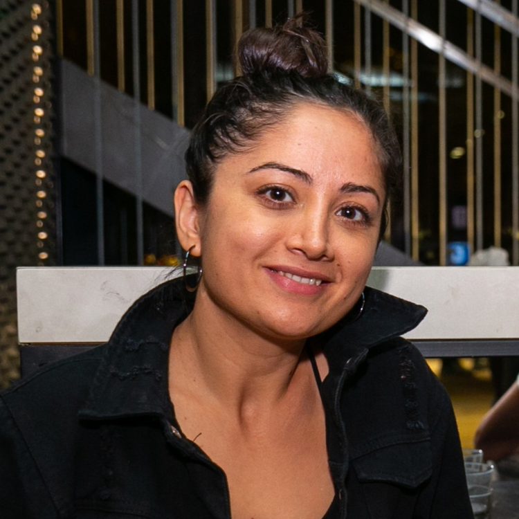 Mihri Minaz